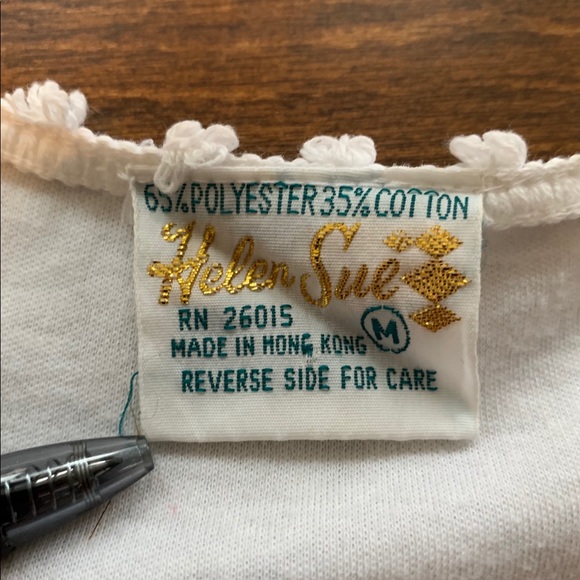 Vintage 70’s boho white top with embroidery - Picture 2 of 4